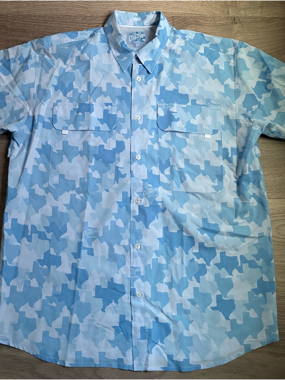 Old Tejas Shirt Mens Large Blue Camouflage Short Sleeve Button Up Fishing Texas